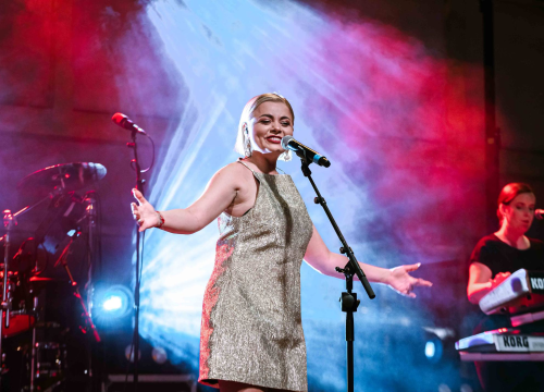 Poznat je datum kad će Magazin otkriti novu pjevačicu grupe