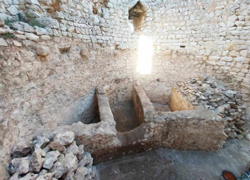 Fotografija 3 - Počela obnova Ćulina kule u Budaku