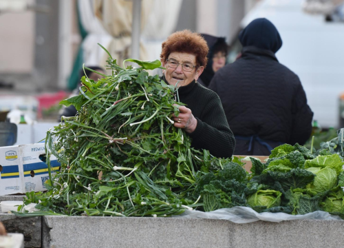 Subota na šibenskoj pijaci: Smanjene temperature smanjile i ponudu na bancima