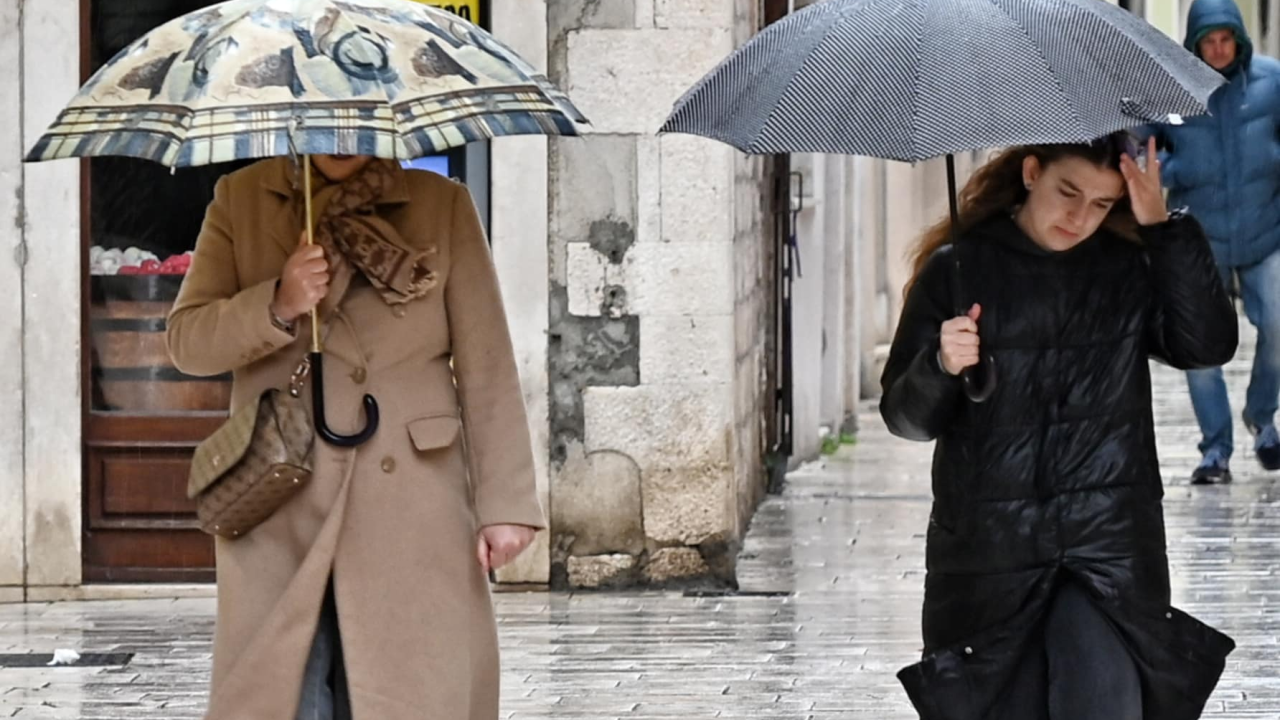 FOTO Đir po gradu, nedjelja 8. prosinca