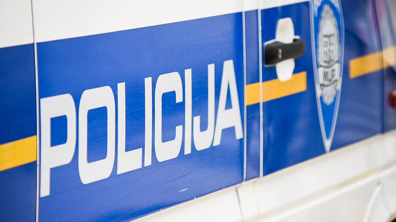 Mlada žena pronađena mrtva u jednoj tvrtki u Rijeci