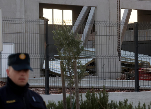 Fotografija 2 - Na gradilištu na Podima bio veći broj radnika,  73-godišnjak poginuo u rušenju konstrukcije