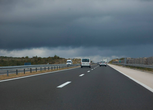 Zbog niskih temperatura moguća poledica