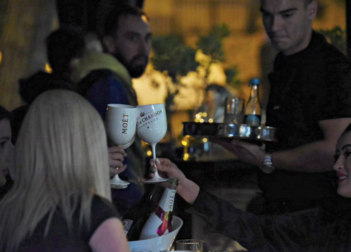 Fotografija 2 - Galerija Juraj Dalmatinac: Provjerite bogatu ponudu i odlične akcije!