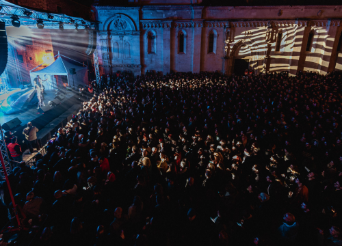 Šibenik spreman za doček Nove na dvije lokacije: Mario Biondi, Savana Funk, Silente i BluVinil