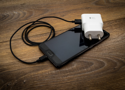 Od danas u EU velika promjena oko punjača