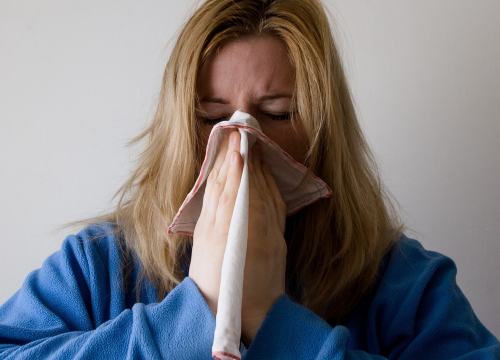 Pogrešno ispuhivanje nosa može pogoršati simptome prehlade