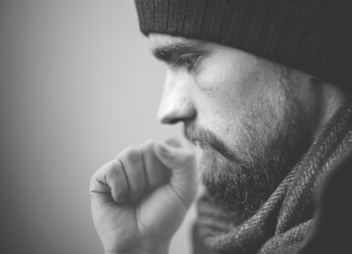 Ne prestajete kašljati? Probajte prirodni recept od samo dva sastojka