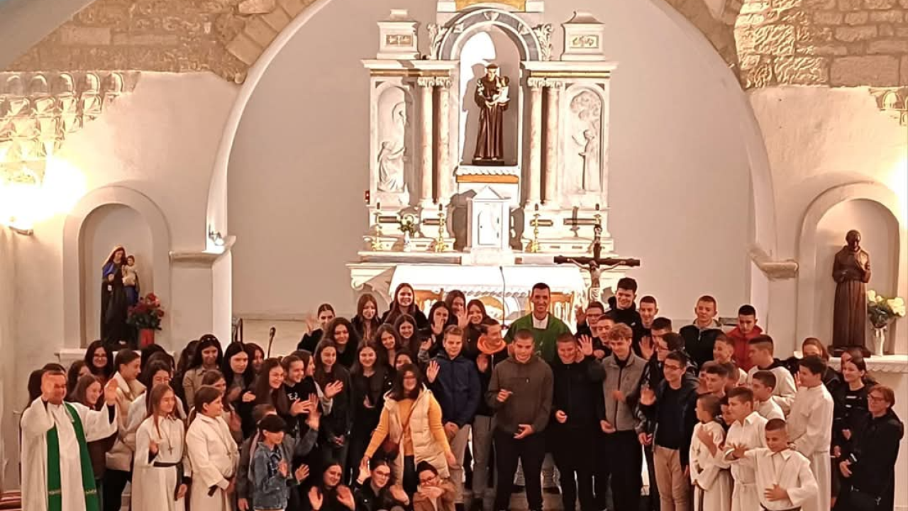 Drniška župa bilježi pad vjenčanja i krštenja, ali i sprovoda