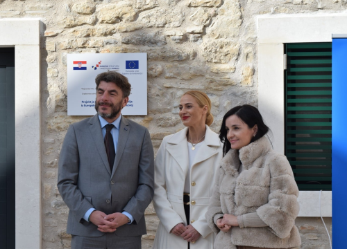 Fotografija 2 - Projekt Nepoznata Krka