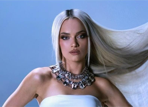 Nazivaju je novom Severinom: 'Ako sam u toj ladici, na dobrom sam putu'