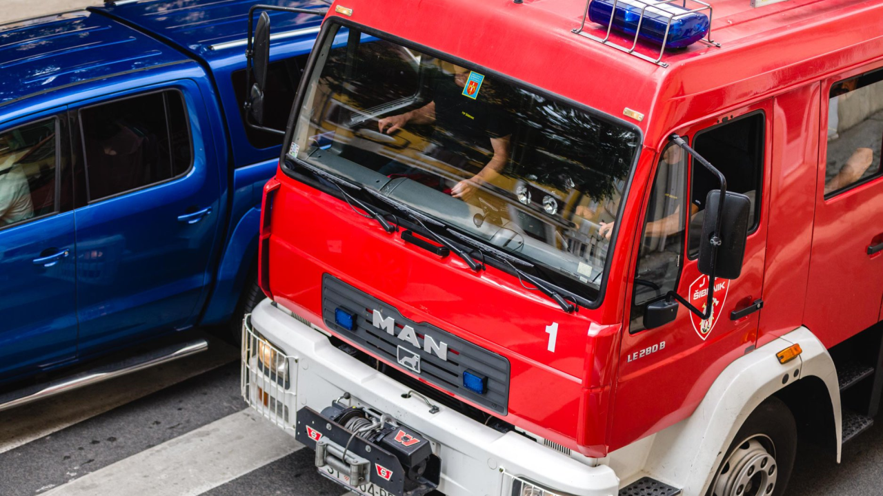 Prometna nesreća kod Tromilje: Automobilom naletio na vepra