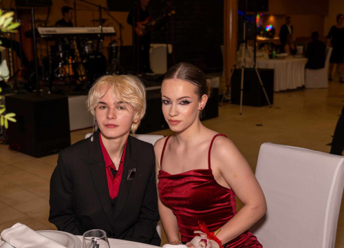 Fotografija 12 - Zavirite na maturalni ples šibenske Ekonomske škole (3)