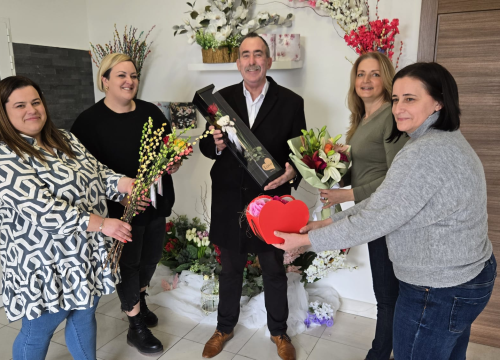 Ne samo za pogrebe: Pronađite savršen buket za voljenu osobu u cvjećarnici na Kvanju!