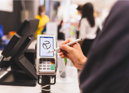 Kupujem pametno! Kninska udruga ZvoniMir pomaže potrošačima