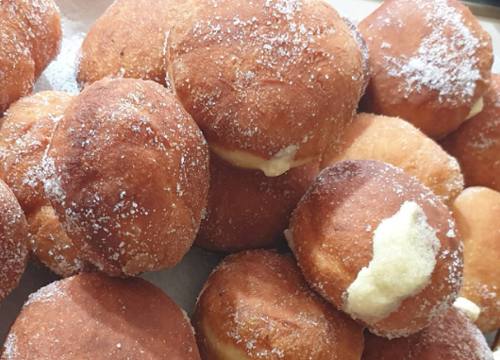 Veljača ne može proći bez njih: Pokladne krafne po receptu Sanje Antunac