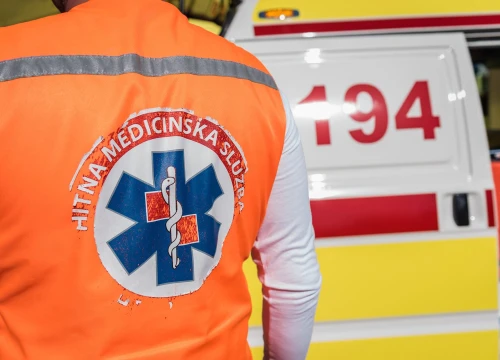 Motociklist (59) poginuo kod Šparadića nakon udara u ogradu i izlijetanja na kamenu padinu