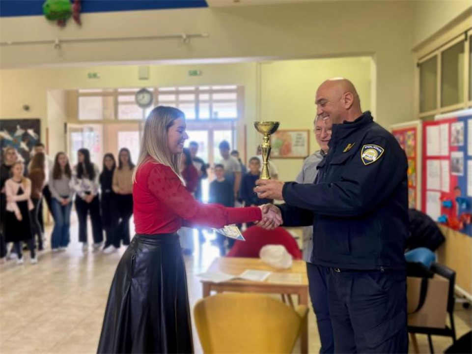 ‘Prometna učilica’: Učenici devet škola iz županije pokazali znanje o prometnim propisima