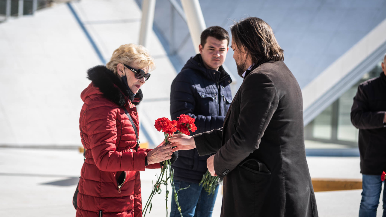 Šibenski SDP-ovci sutra će tradicionalno dijeliti karanfile svojim sugrađankama