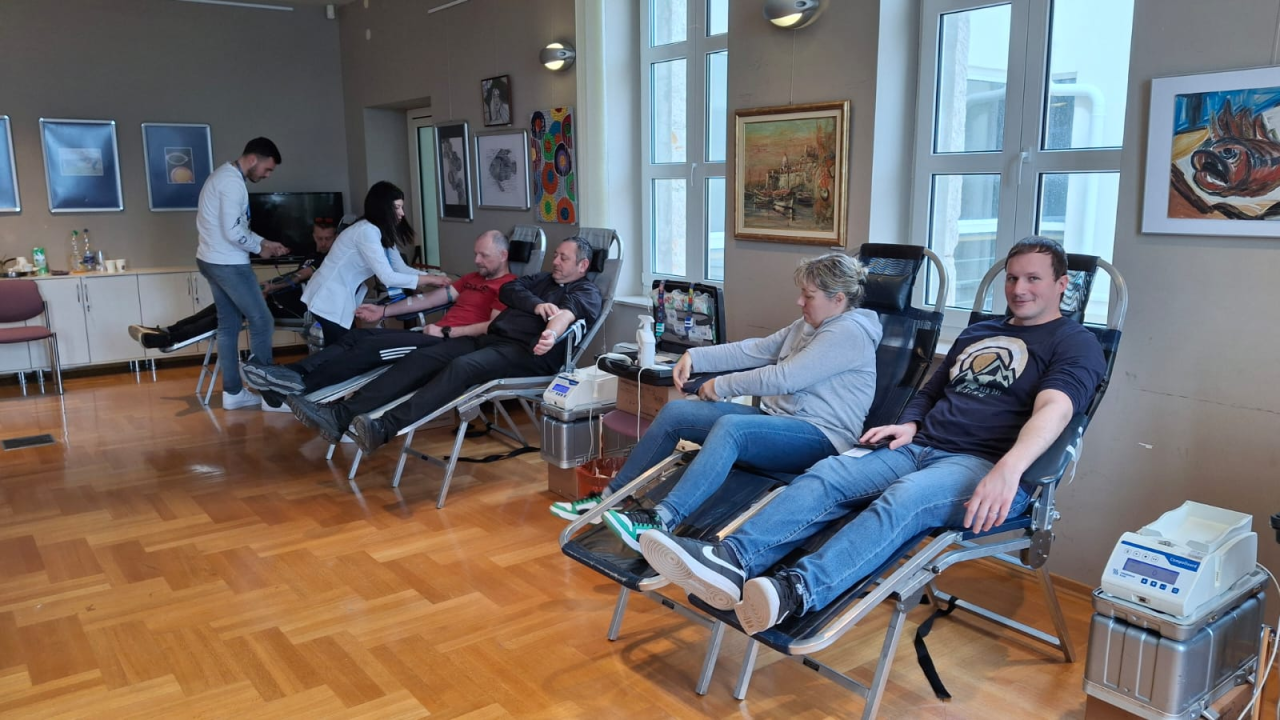 Rekordna akcija darivanja krvi u Vodicama: Prikupljene 74 doze, došlo osam novih darivatelja
