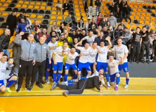 U uzbudljivim utakmicama Dubravice osvojile Županijski kup u futsalu za seniore, Knin za veterane