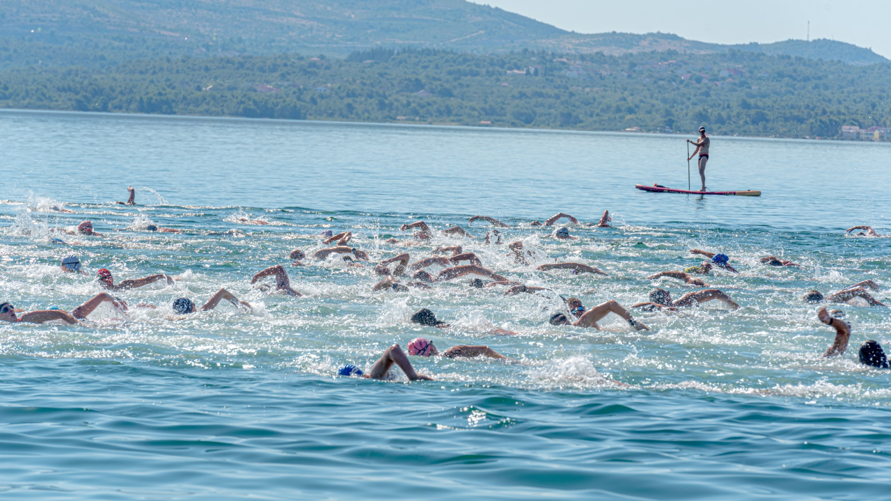 Otvorene prijave za jubilarni 15. 'Plivački maraton u Raslini', očekuje se rekordan broj sudionika