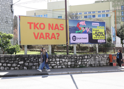 U Šibeniku i diljem županije osvanuli jumbo plakati s pitanjem 'Tko nas vara?'. Teško pitanje.