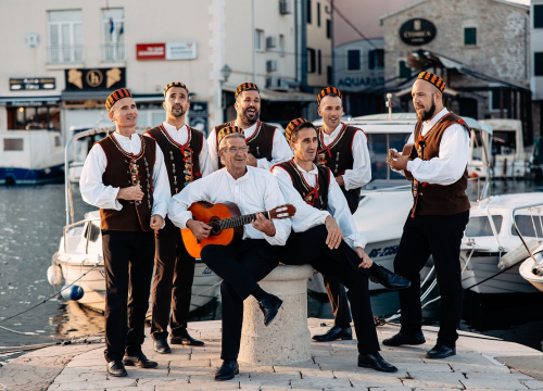 Fotografija 3 - Turistički hit iz Vodica: 'U đir s klapom' dobitnik nagrade 'Simply the Best'