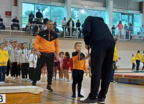 Fotografija 19 - FOTO: Gimnastičari Dišpeta nastupili u Solinu, u dvije konkurencije osvojili ekipnu prvu poziciju