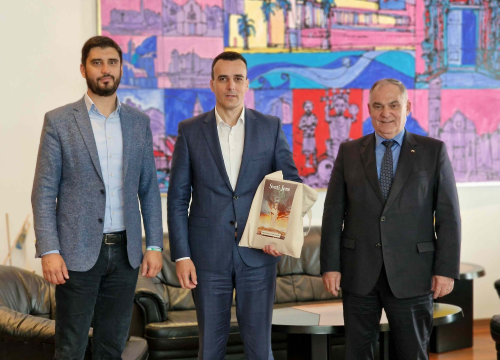 Paško Rakić posjetio župana Splitsko-dalmatinske županije