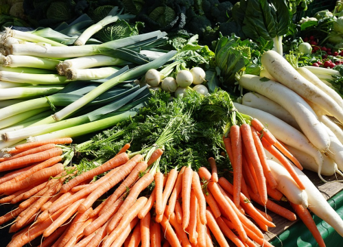 Pet proljetnih namirnica koje jačaju imunitet i poboljšavaju probavu