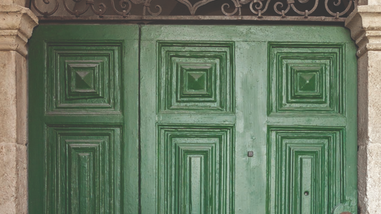 Društvo Juraj Dalmatinac obnovilo portal na palači Pelegrini-Tambača