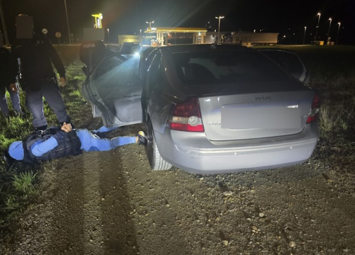 Filmska potjera u Zagrebu: Četiri lopova uhićena, dva policajaca ozlijeđena