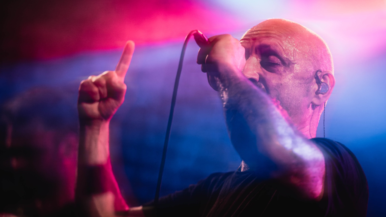 Mile Kekin održao koncert u Beogradu uz pokliče 'pumpaj' sa studentskih prosvjeda