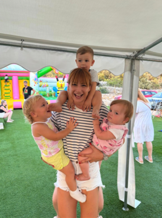 Petra Nižić najljepša je mama Hrvatske