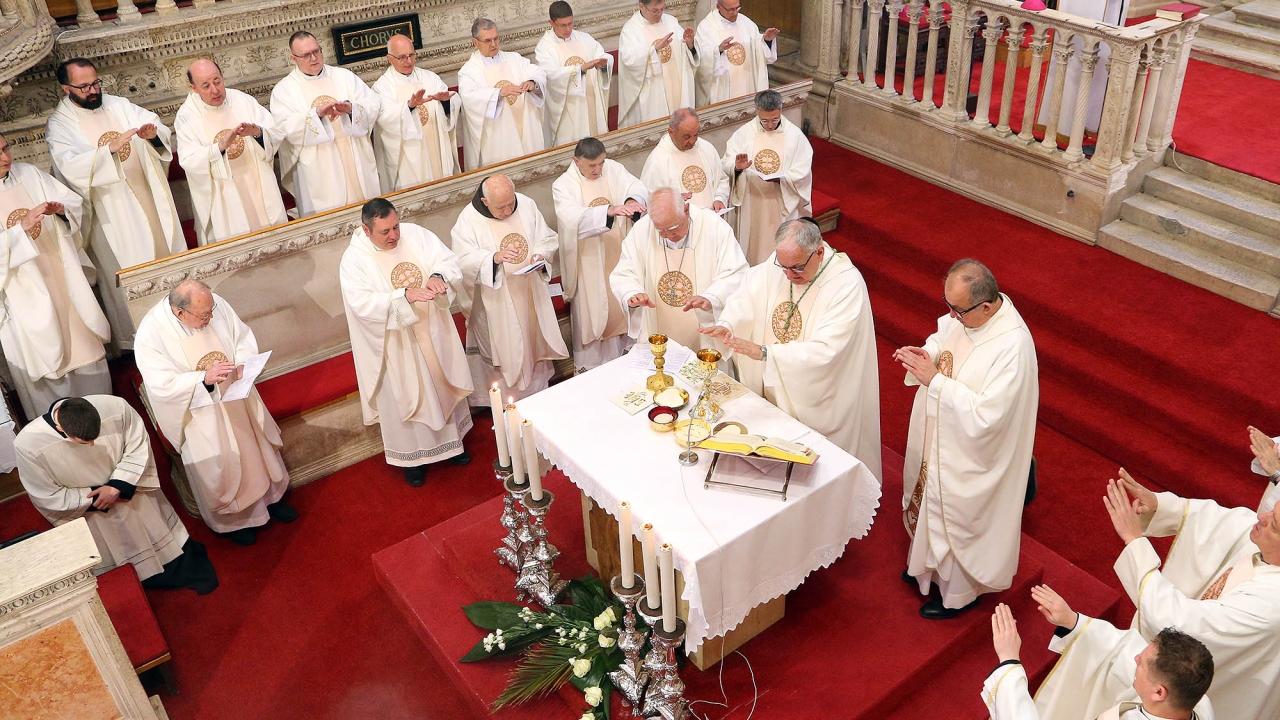 Održana misa posvete ulja u katedrali sv. Jakova