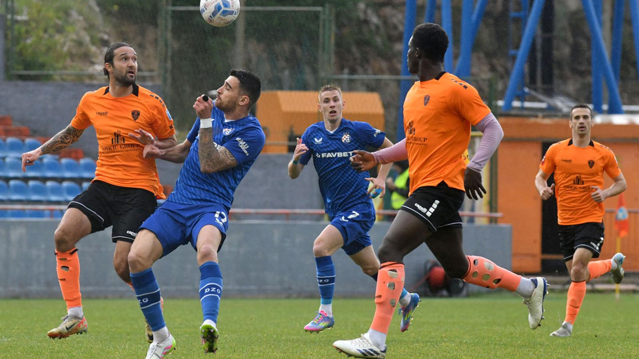 Uvijek isto: Dinamo dominantan na Šubićevcu, Šibenik ga uz to još jednom darivao