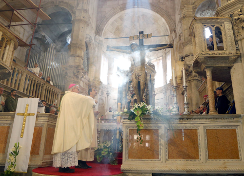 Fotografija 6 - Uskrs u katedrali sv. Jakova
