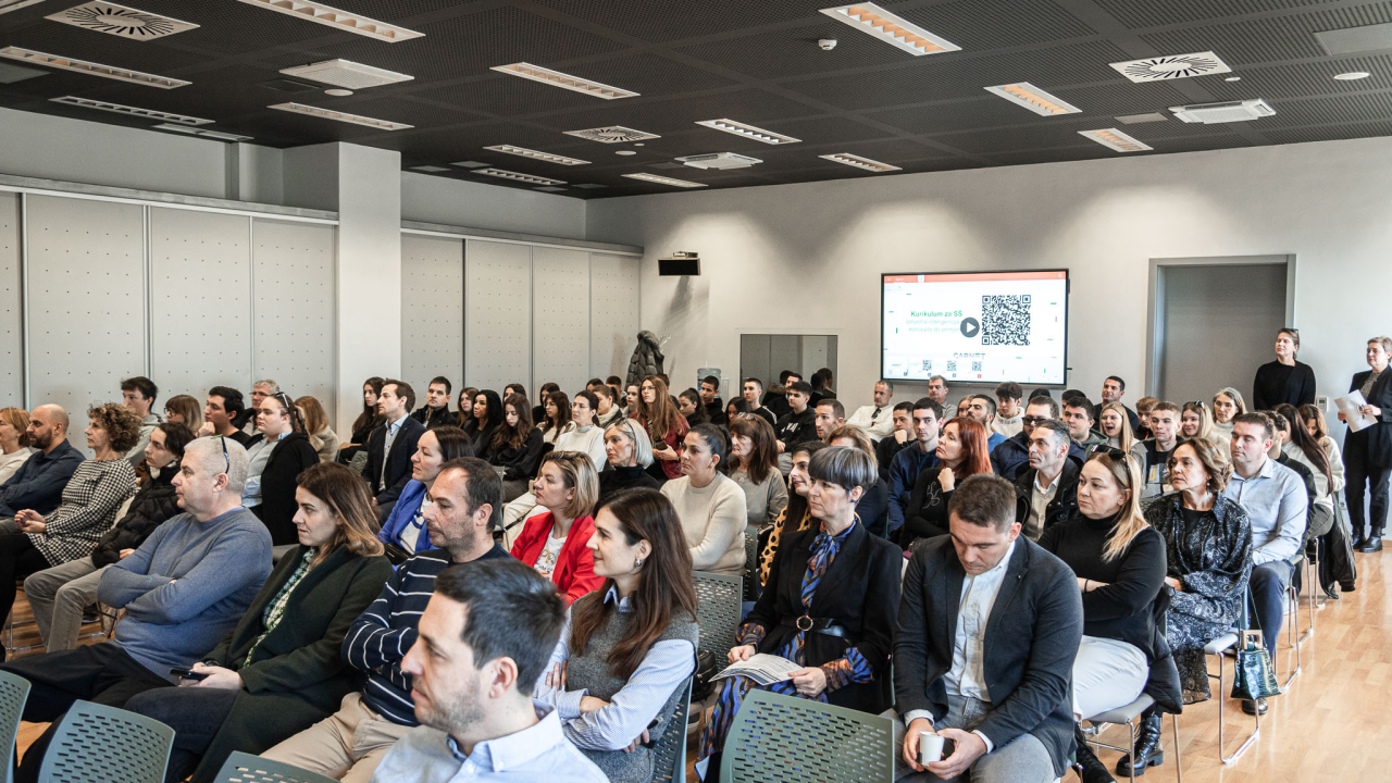 Uloga mladih u oblikovanju europskih politika: 120 dana rada nove Europske komisije na dnevnom redu