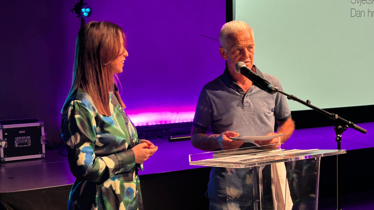 Šibenska knjižnica proglasila najčitatelje, a posebno priznanje dobio je Jakov Chiabov kao čitateljska nada