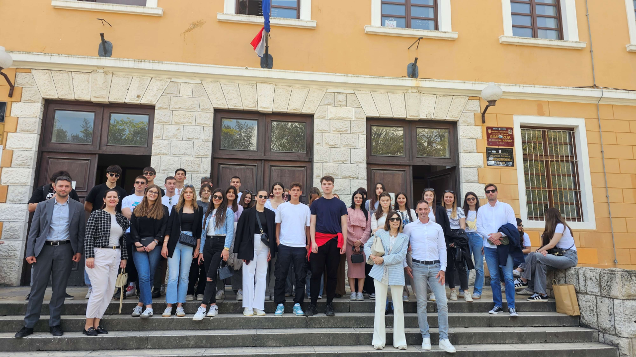 Učenici Ekonomske škole Šibenik na cjelodnevnoj edukativnoj terenskoj nastavi u Zadru