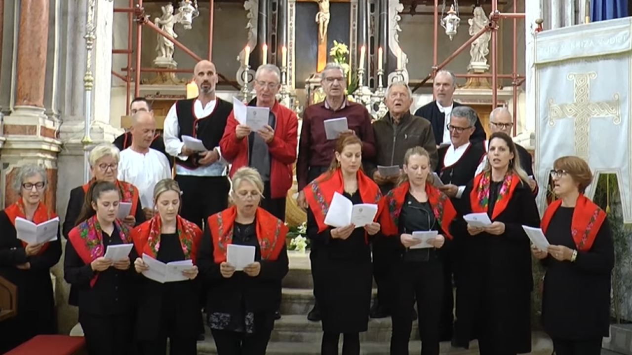 'Puče moj': U Pirovcu smotra izvornog pučkog crkvenog pjevanja Šibenske biskupije