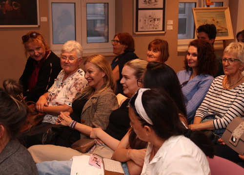 Fotografija 13 - Predavanje farmaceutkinja Sanje Radas i Martine Silov u vodičkoj knjižnici