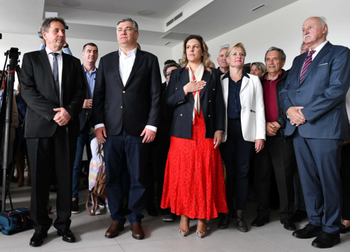 Milanović u Primoštenu: 'Respektabilno je što je izgradnju doma u Bratskom Docu financirala općina'