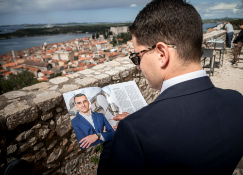 Fotografija 1 - Paško Rakić predstavio program i listu: 'Poseban naglasak dati ću na razvoj unutrašnjosti županije'