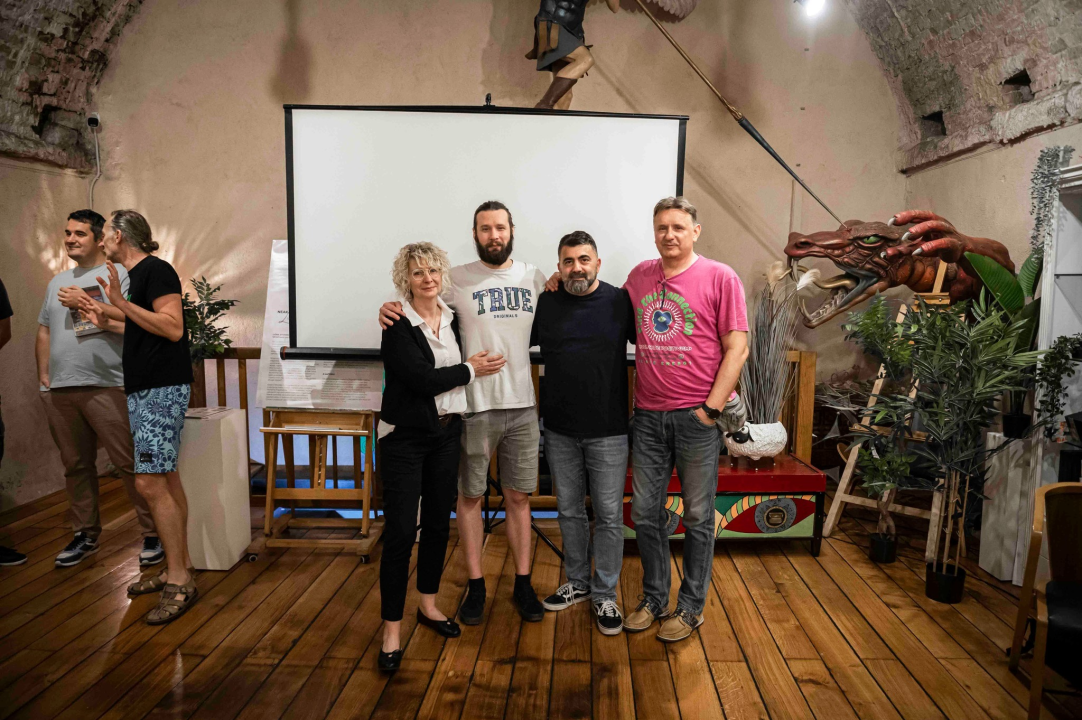 Pub kviz liga u Azimutu zatvorila sezonu: Ekipa Obala propalih omladinaca zasluženo ponijela pehar