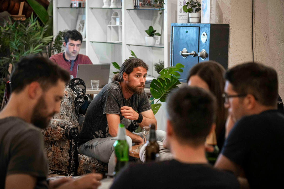 Pub kviz liga u Azimutu zatvorila sezonu: Ekipa Obala propalih omladinaca zasluženo ponijela pehar