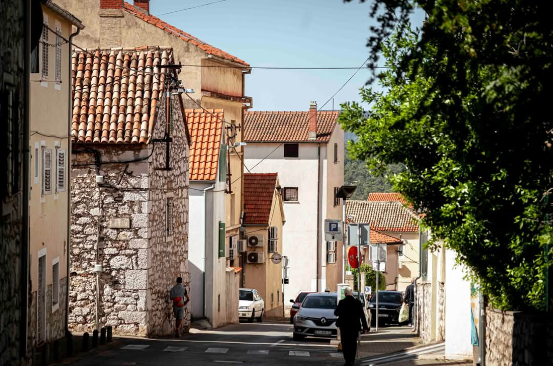 Škopinac, šibenski kvart koji se ne mijenja puno – i baš zato ga volimo