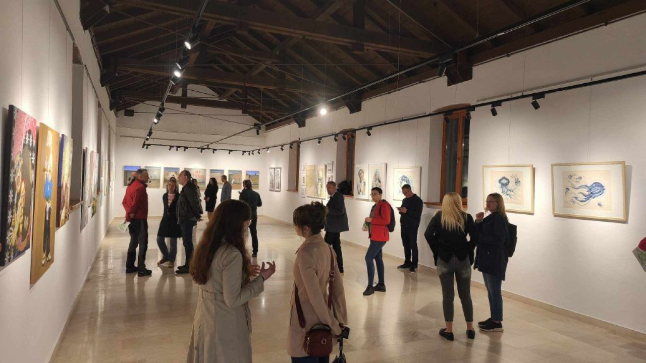 Otvorena skupna izložba 'Arka' u galeriji kninskog muzeja