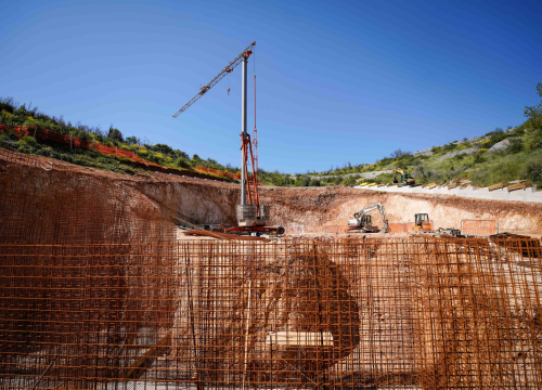 Fotografija 2 - Burić obišao radove na uređaju za pročišćavanje otpadnih voda u Zatonu: 'Za godinu dana zatonska vala bit će čista'